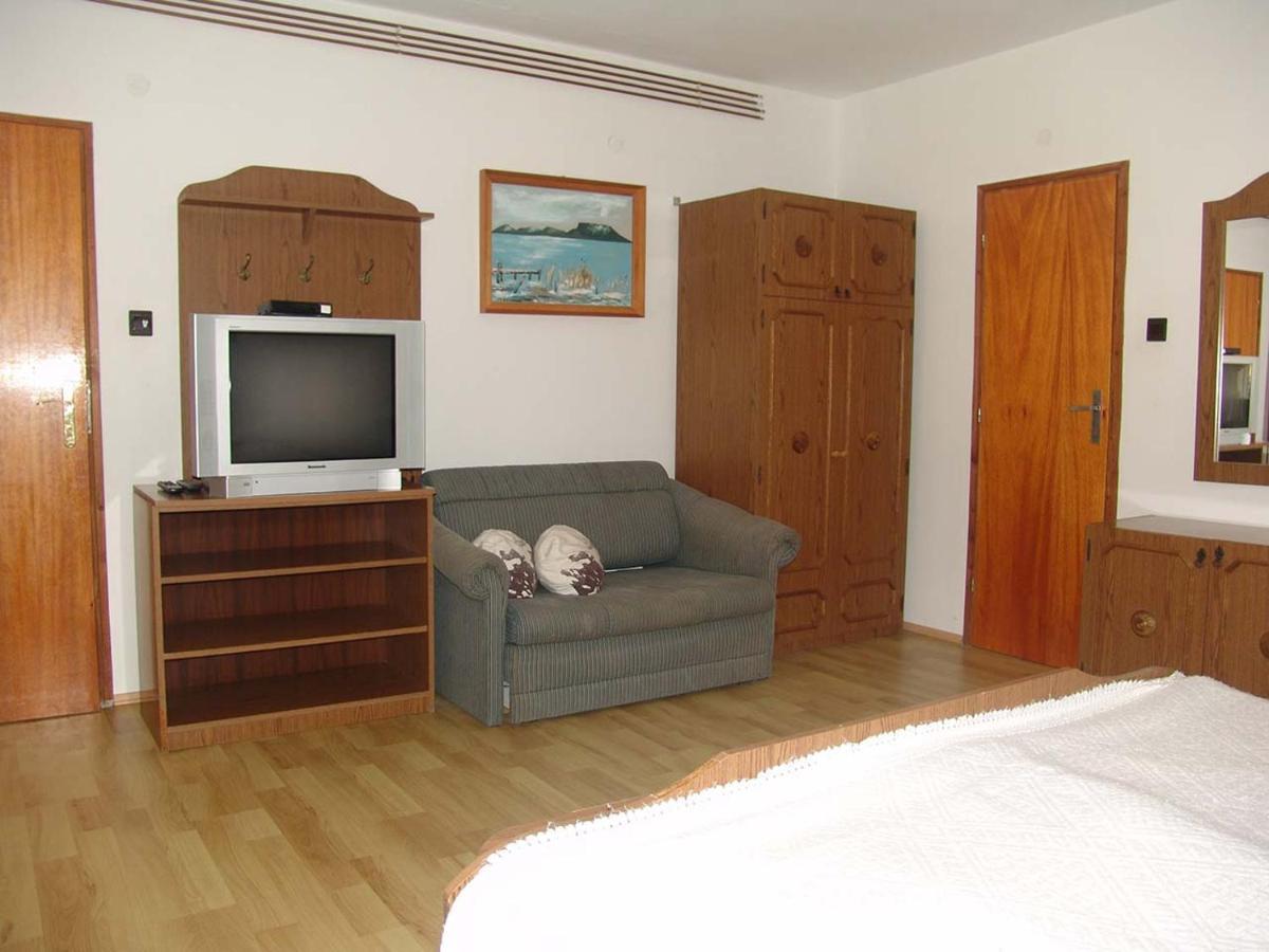 BalatongyörökEifert Haz住宿加早餐旅馆 外观 照片
